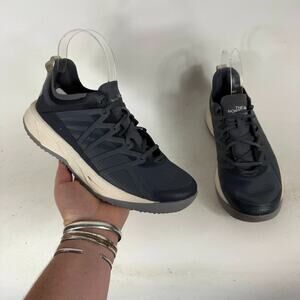 The North Face Flypack Lace Sneakers Women's 7 Gray Low Top Athletic Shoes